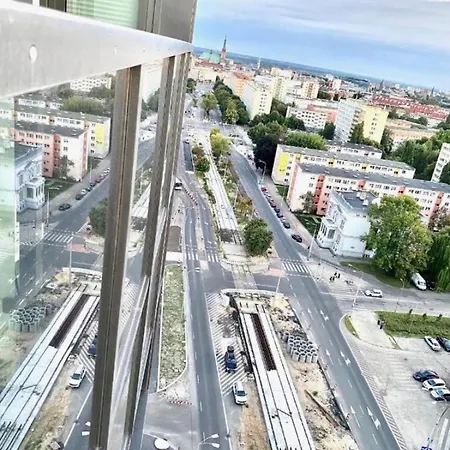 Hanza Tower 23 Pool & Jacussi Appartamento